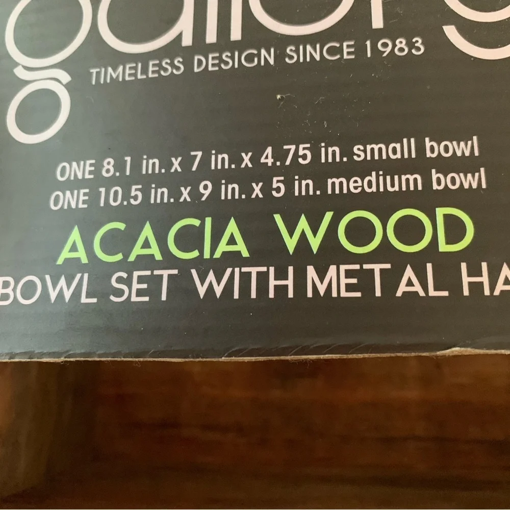 Wooden bowls set of 2
